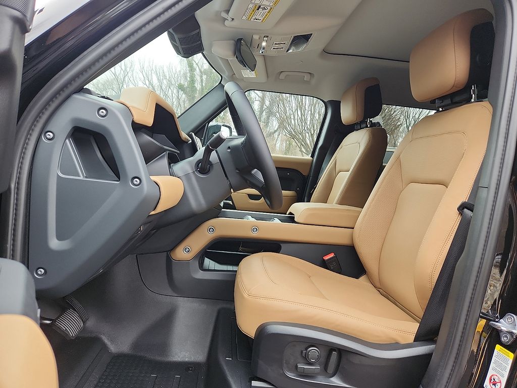 Thumbnail: 2026 Land Rover Defender - 6