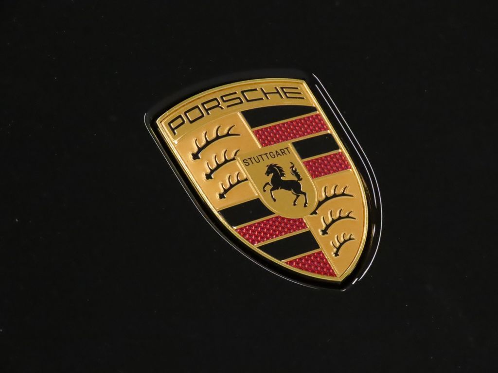 Thumbnail: 2026 Porsche Macan - 15