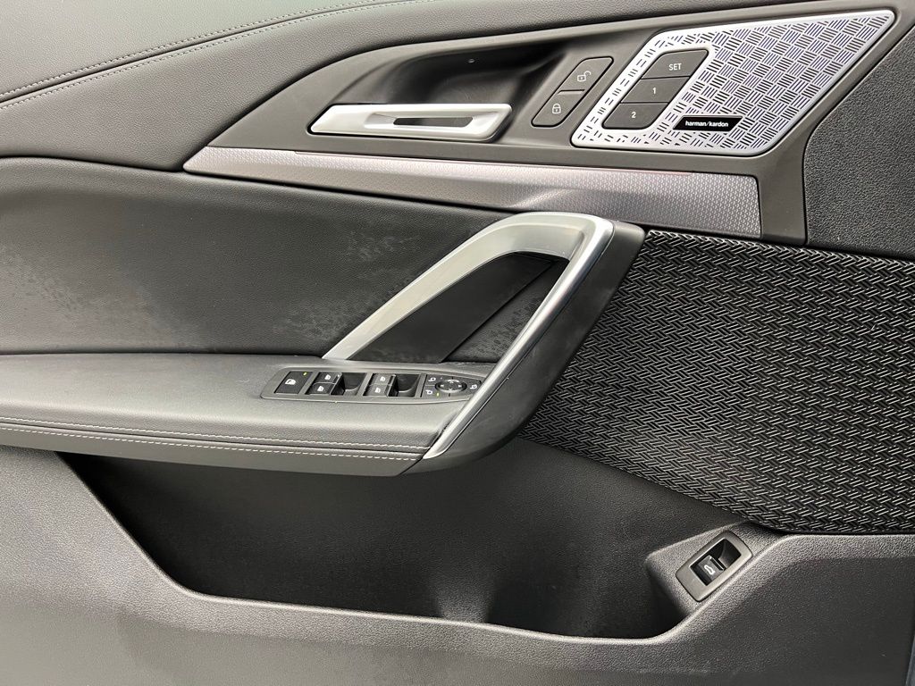 Thumbnail: 2025 BMW X1 - 19