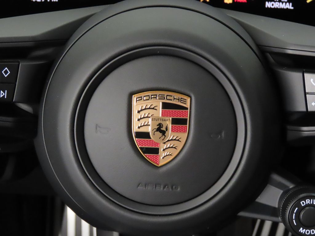 Thumbnail: 2026 Porsche 911 - 21