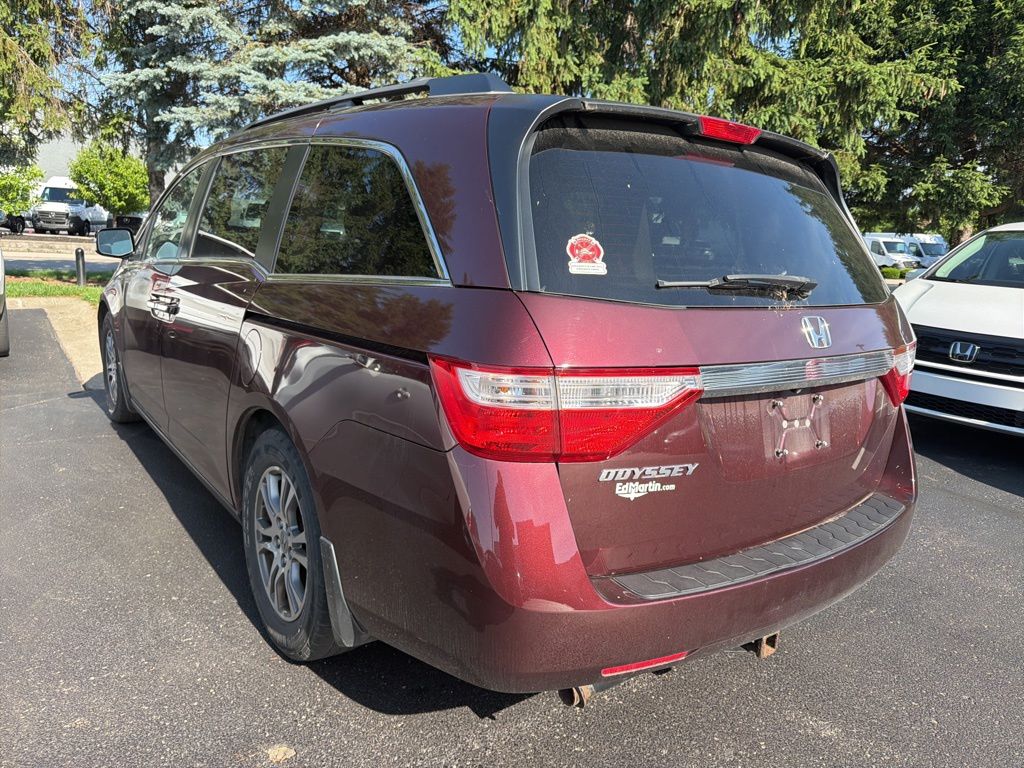 Thumbnail: 2013 Honda Odyssey - 2