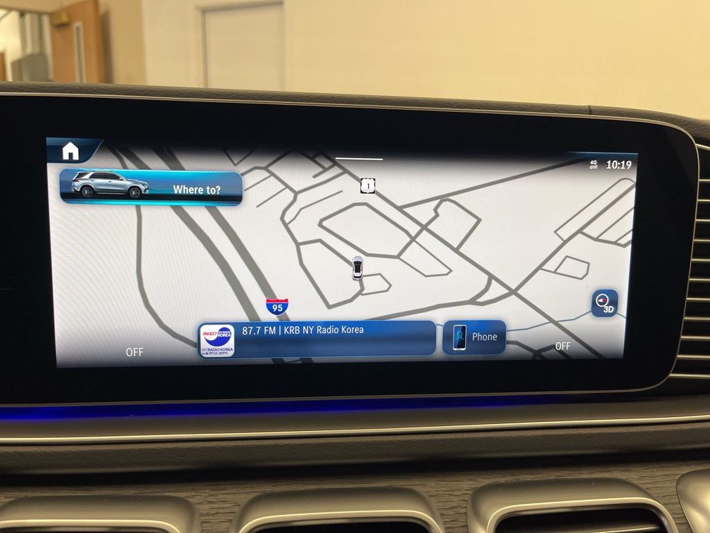 Thumbnail: 2026 Mercedes-Benz GLE - 18