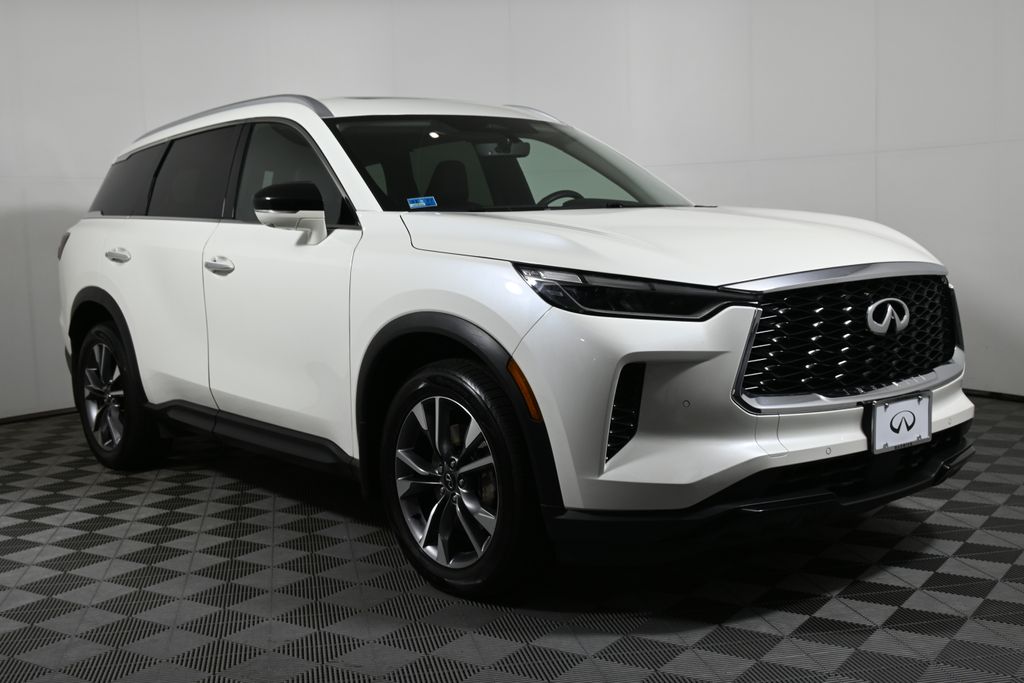 Thumbnail: 2023 INFINITI QX60 - 8