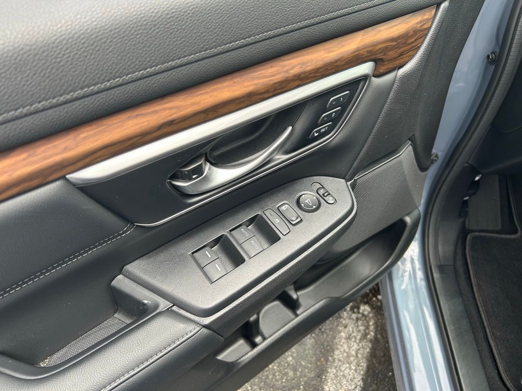 2022 Honda CR-V EX-L 27