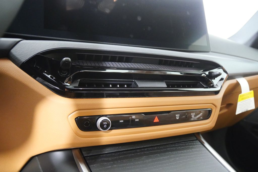 Thumbnail: 2026 BMW 3 Series - 20