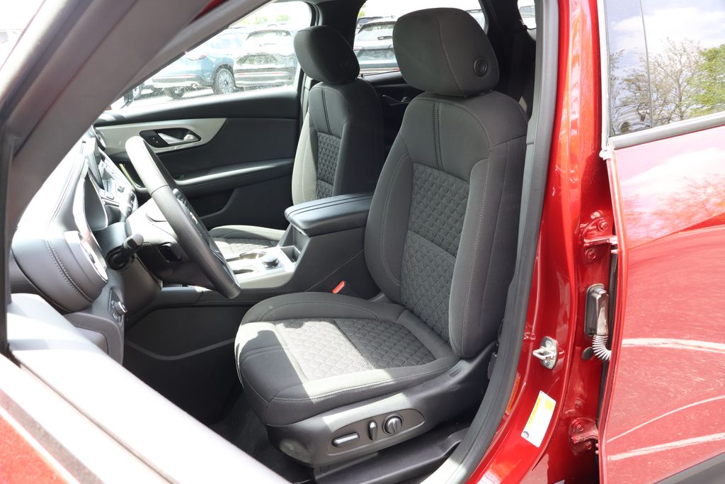2021 Chevrolet Blazer LT 28
