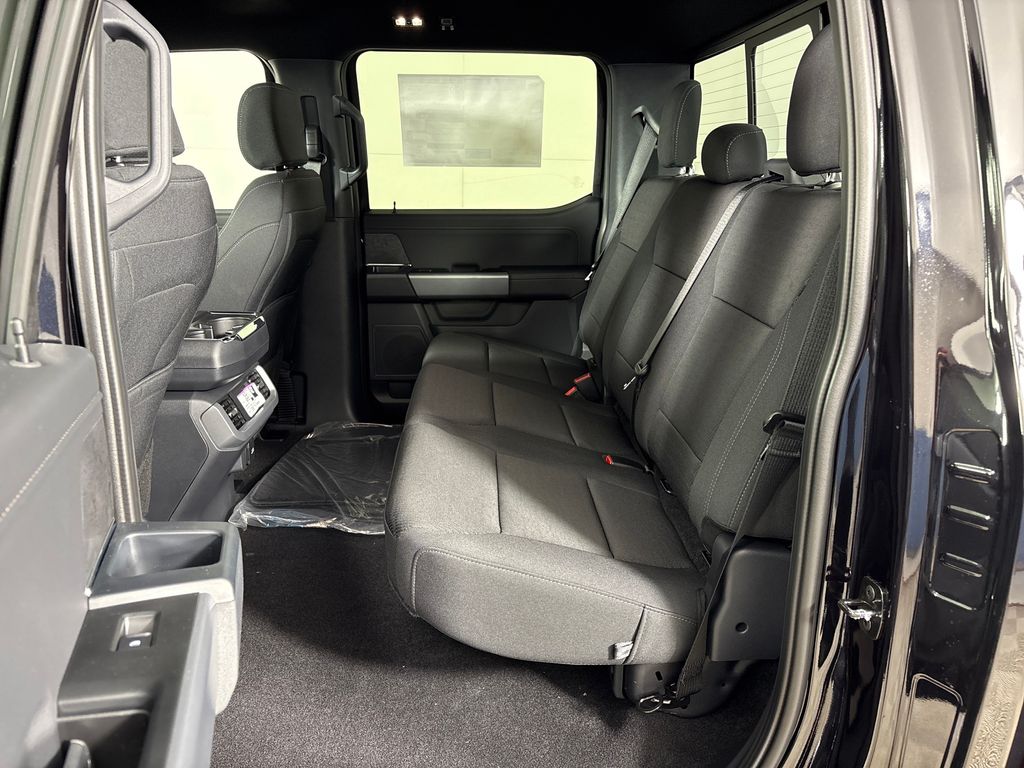New 2026 Black Ford XLT image 31