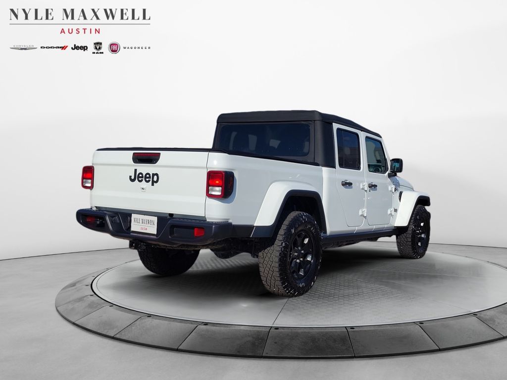 Used Car 2021 Jeep Gladiator  Willys For Sale Under $35,000 In Austin, Texas