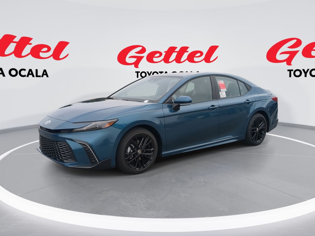 2026 Toyota Camry SE's photo