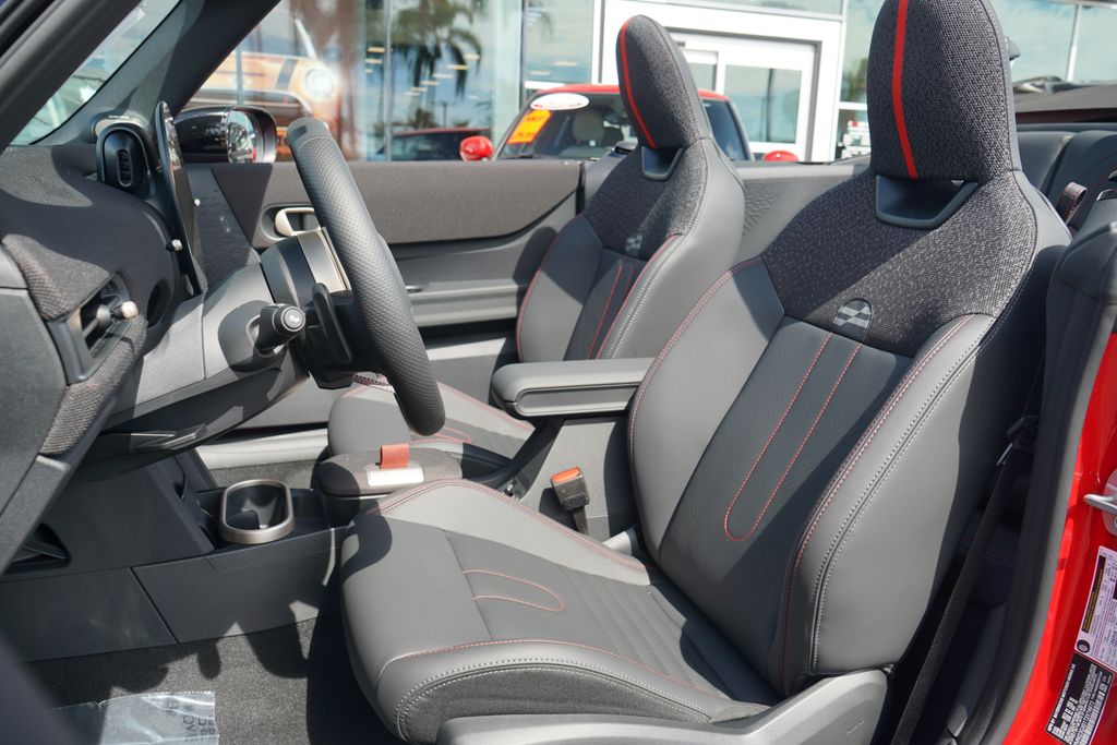 Thumbnail: 2026 MINI Cooper - 8