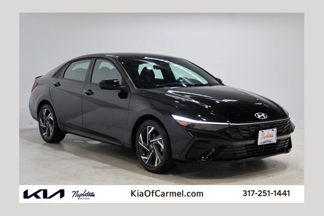 Abyss Black 2025 Hyundai Elantra Sedan Front-Wheel Drive Continuously Variable Transmission