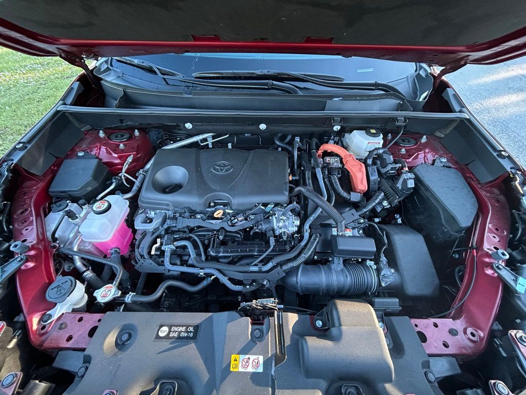 Thumbnail: 2024 Toyota RAV4 - 11