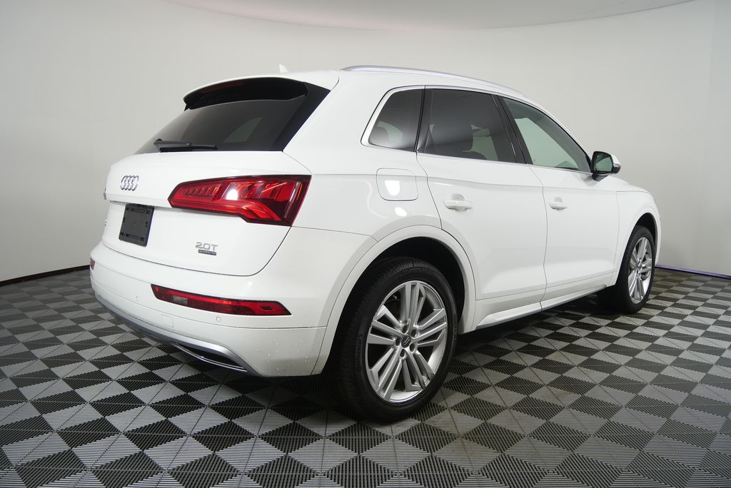 Thumbnail: 2018 Audi Q5 - 3