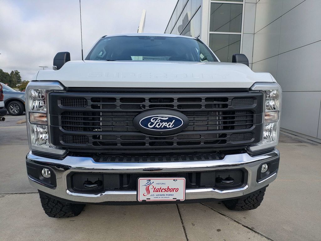 2027 Ford F-250 Super Duty XL