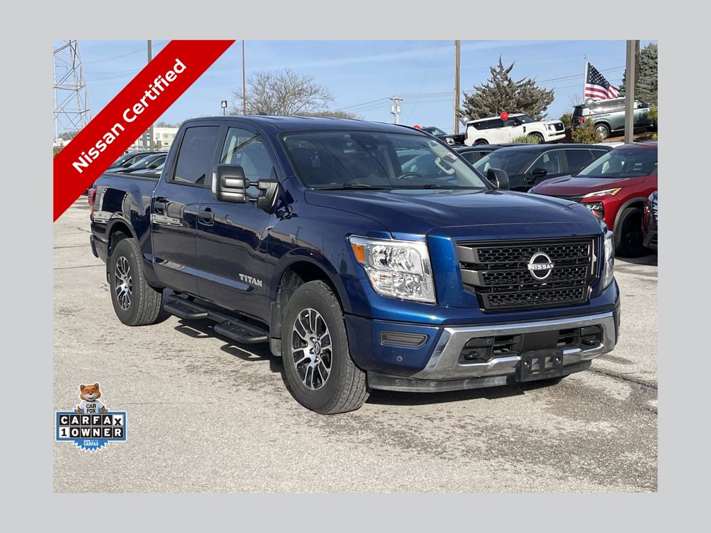 2024 Nissan Titan SV Crew Cab 4WD