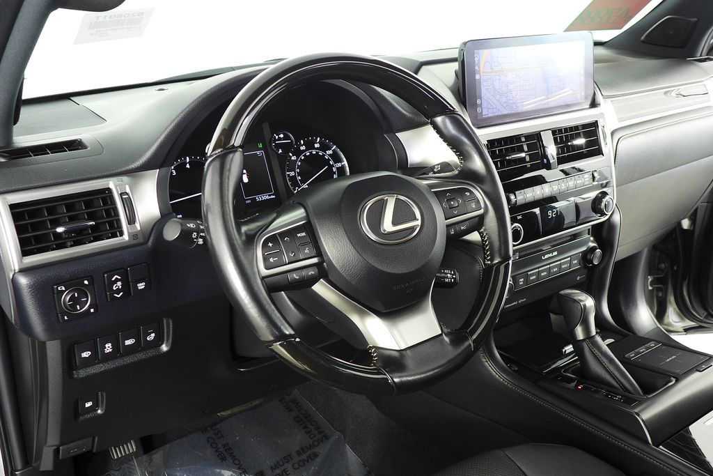 Thumbnail: 2022 Lexus GX - 31