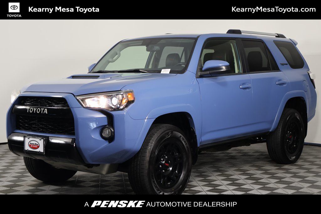 Thumbnail: 2018 Toyota 4Runner - 1