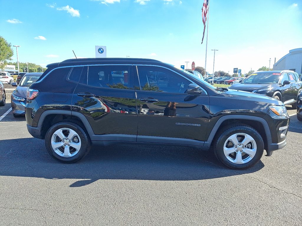 Thumbnail: 2019 Jeep Compass - 7