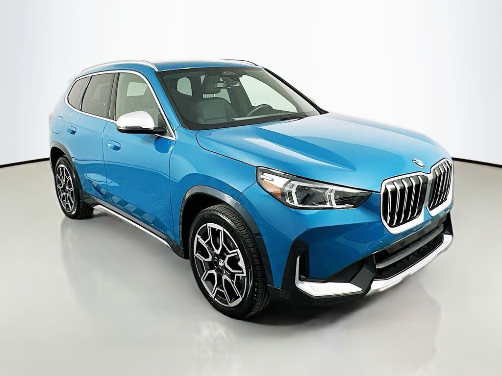 2023 BMW X1 xDrive28i 3