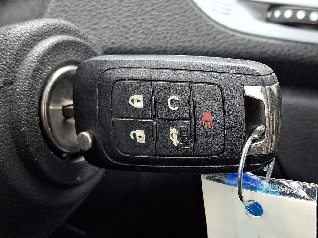 2017 GMC Terrain — photo 23