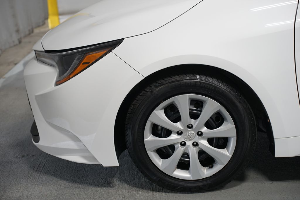 Thumbnail: 2023 Toyota Corolla - 5