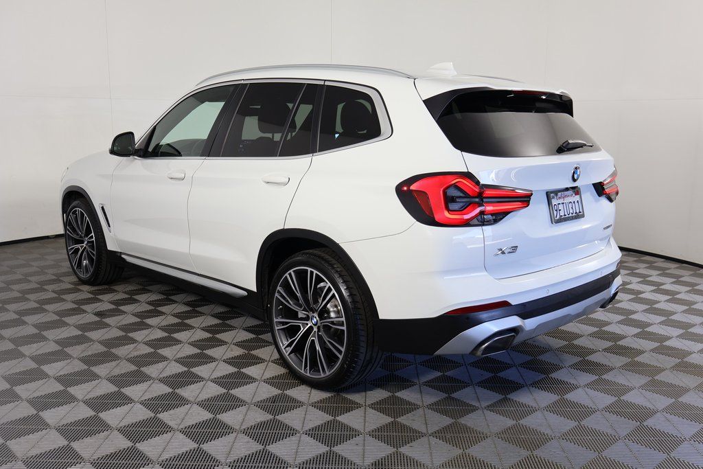Thumbnail: 2023 BMW X3 - 6