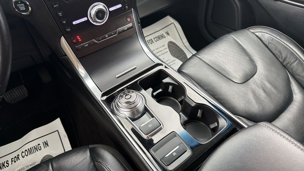 2019 Ford Edge