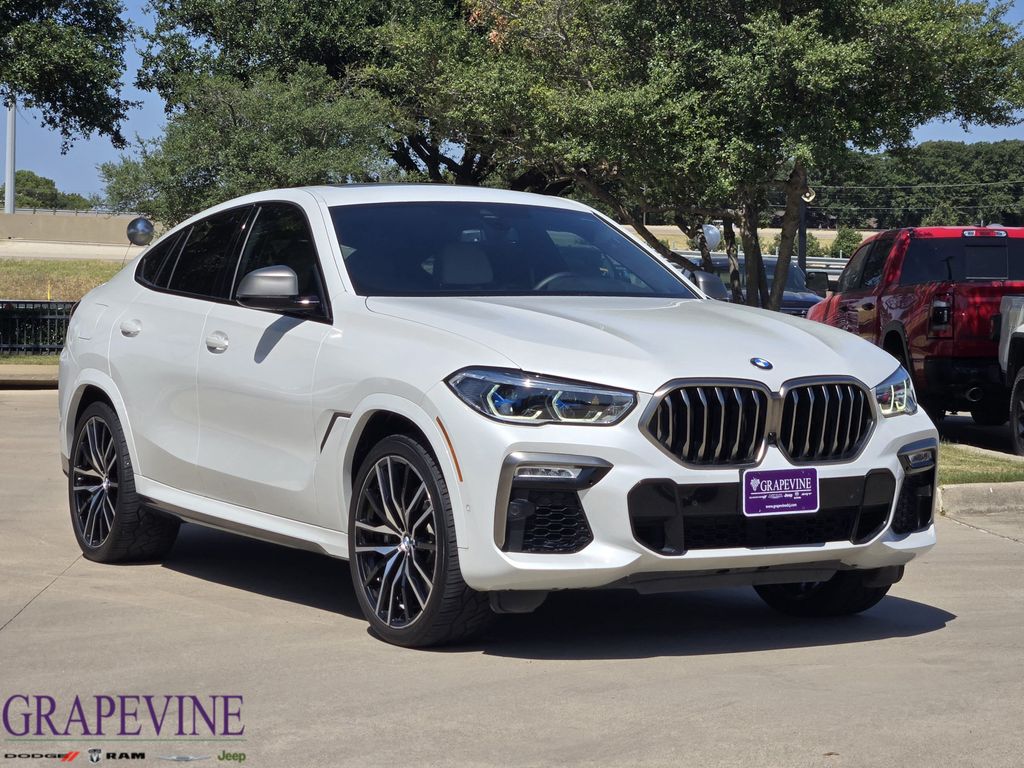 2021 BMW X6 M50i AWD