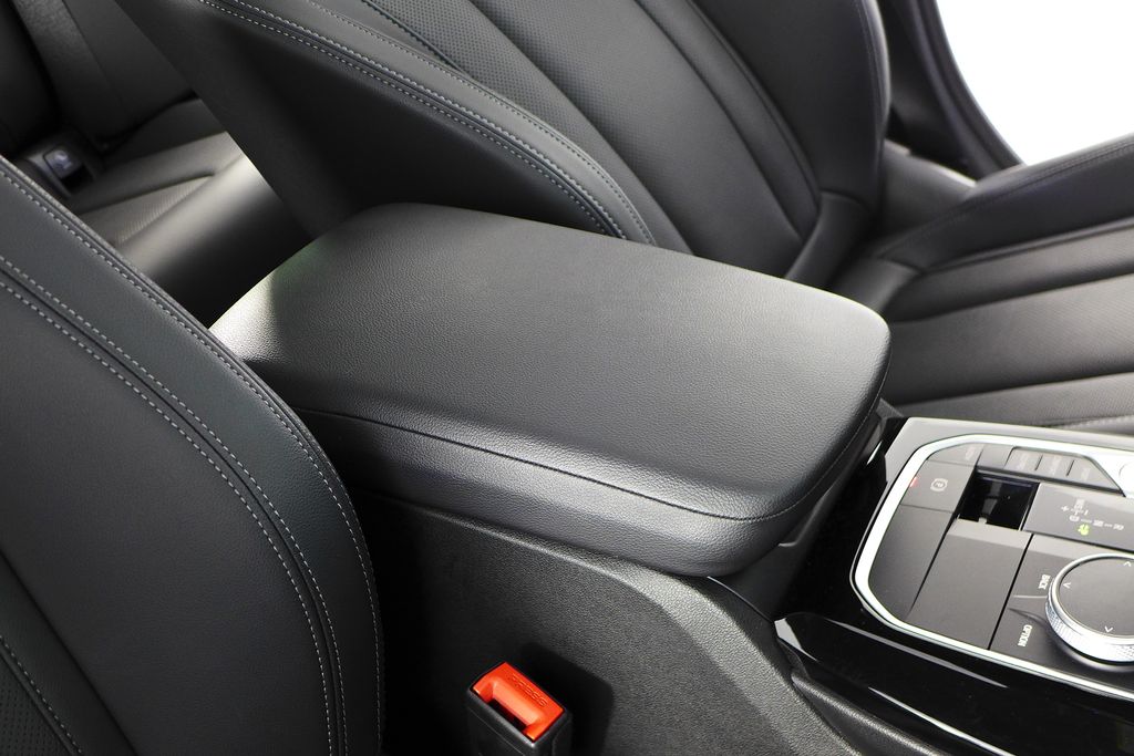 Thumbnail: 2023 BMW X3 - 16