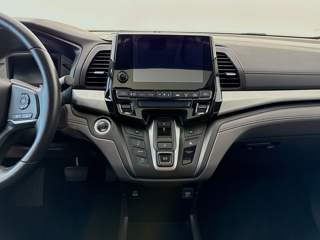 Thumbnail: 2022 Honda Odyssey - 14