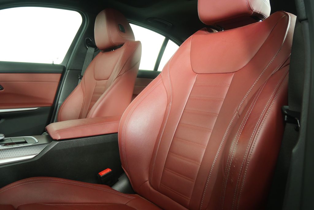 Thumbnail: 2023 BMW 3 Series - 11