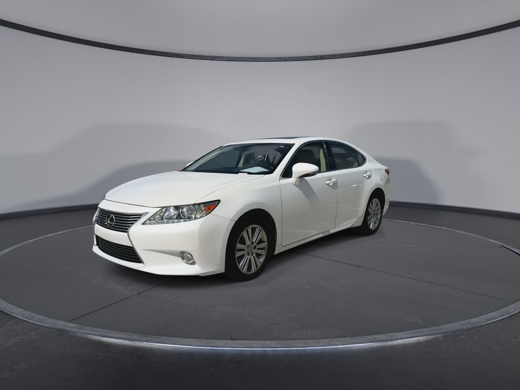 Thumbnail: 2015 Lexus ES - 4