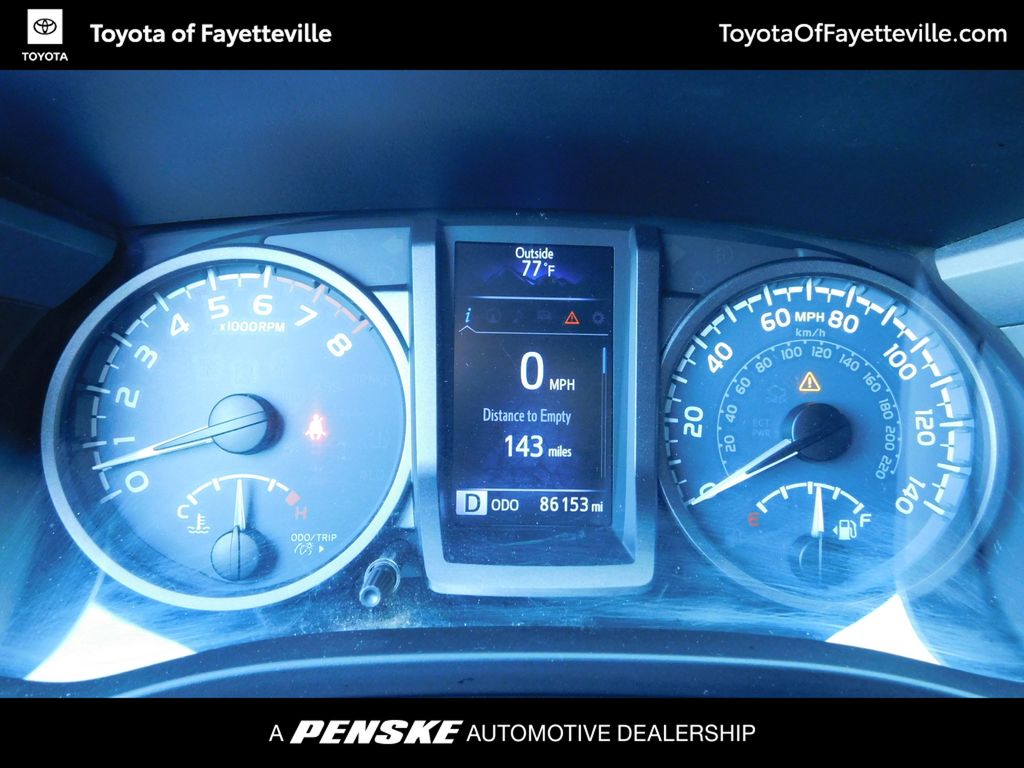 Thumbnail: 2018 Toyota Tacoma - 11