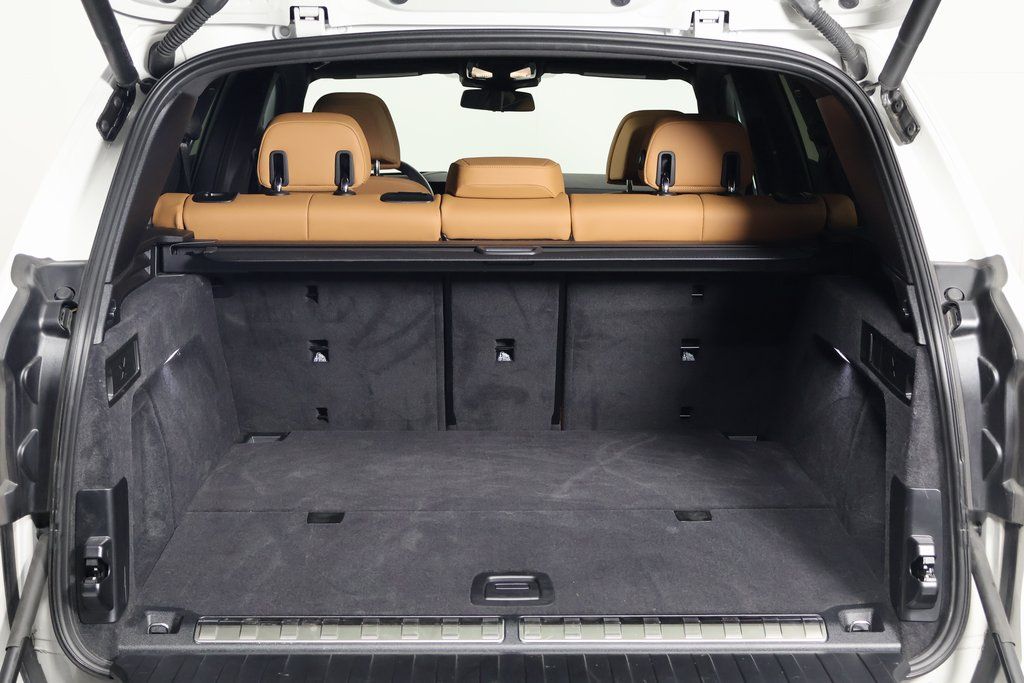 Thumbnail: 2024 BMW X5 - 14