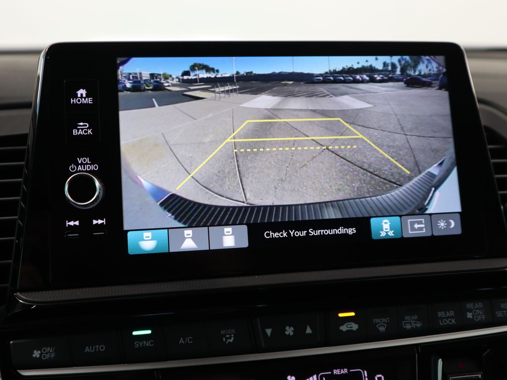 Thumbnail: 2026 Honda Odyssey - 15