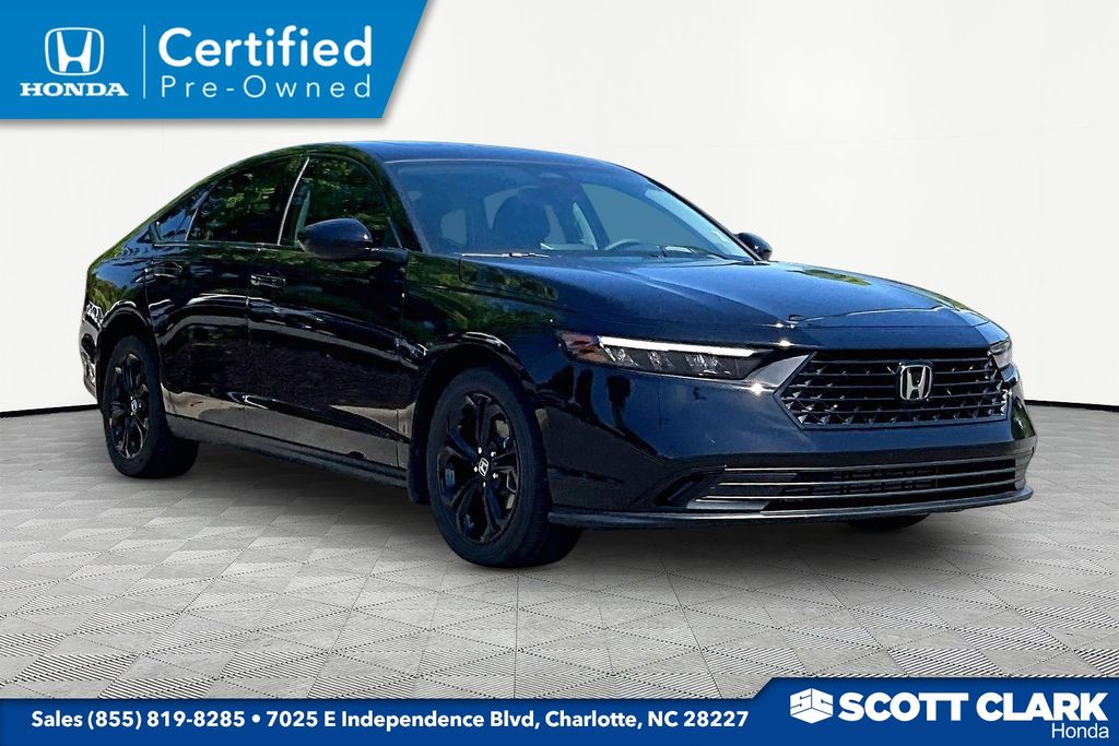 2025 Honda Accord Sedan SE