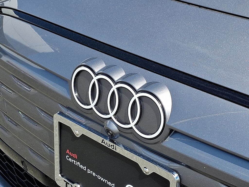 Thumbnail: 2025 Audi e-tron S - 31