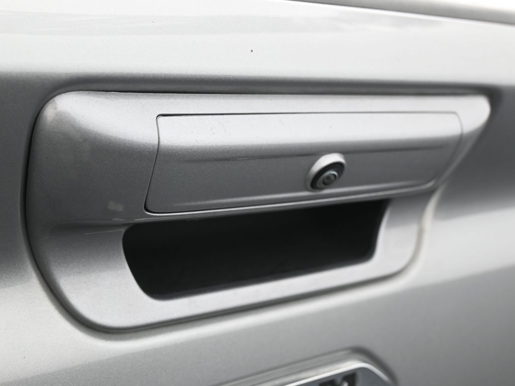 Used 2024 Billet Silver Metallic Clearcoat Ram Big Horn/Lone Star image 22