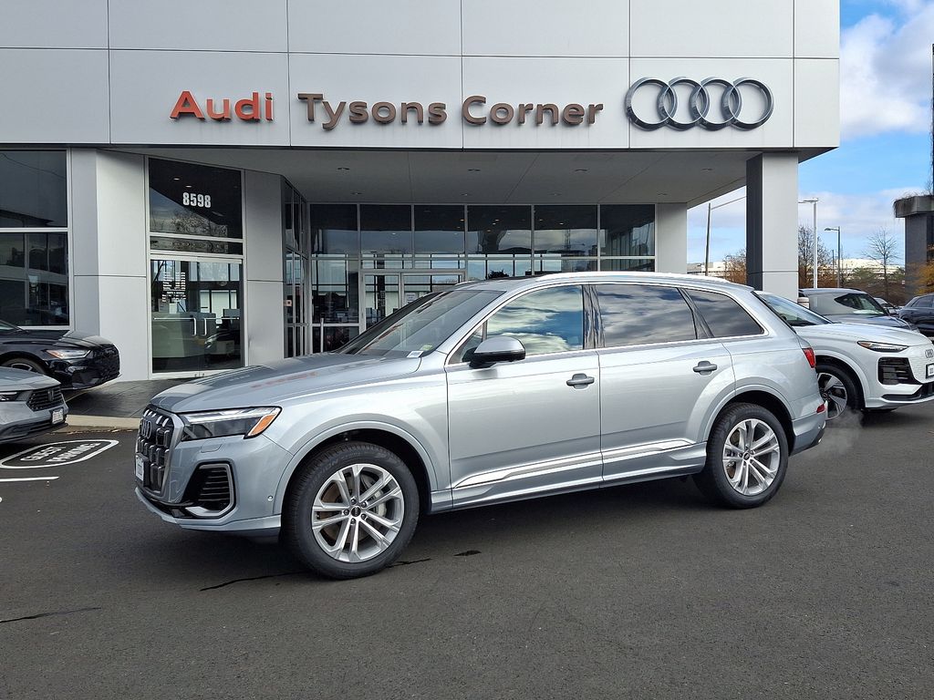 2025 Audi Q7  -
                Vienna, VA