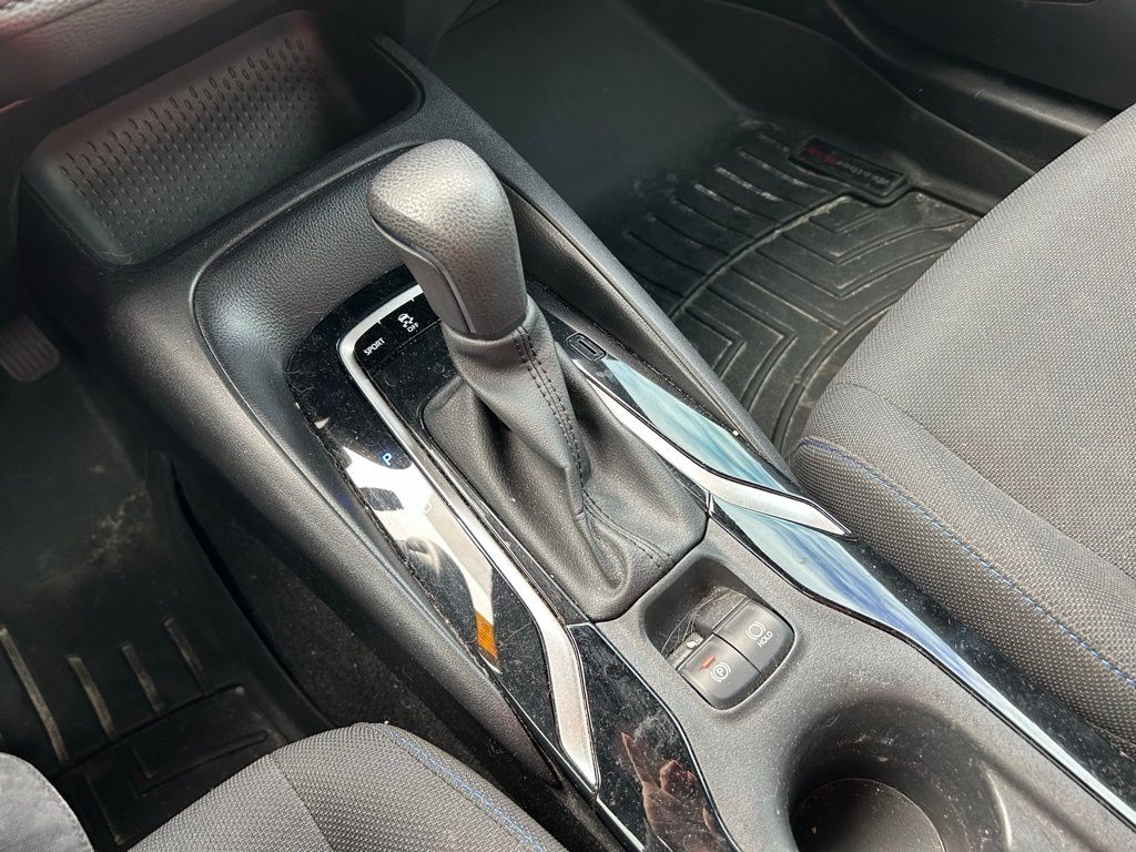 Thumbnail: 2022 Toyota Corolla - 25