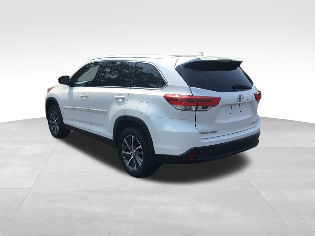2019 Toyota Highlander XLE 4