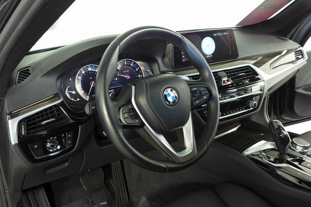 2018 BMW 5 Series 530i 28