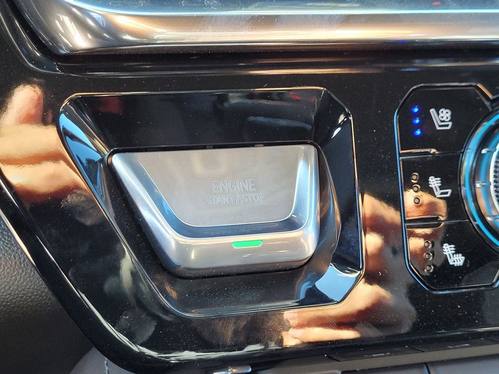 New 2026 White GMC Denali image 18