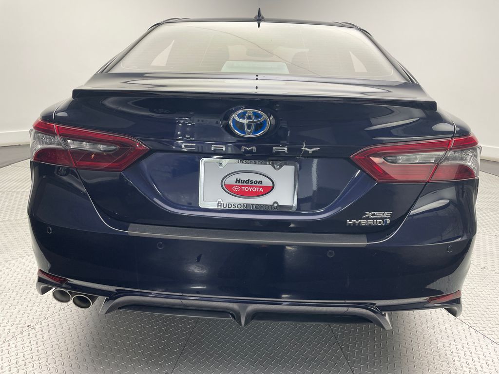 2022 Toyota Camry XSE 6