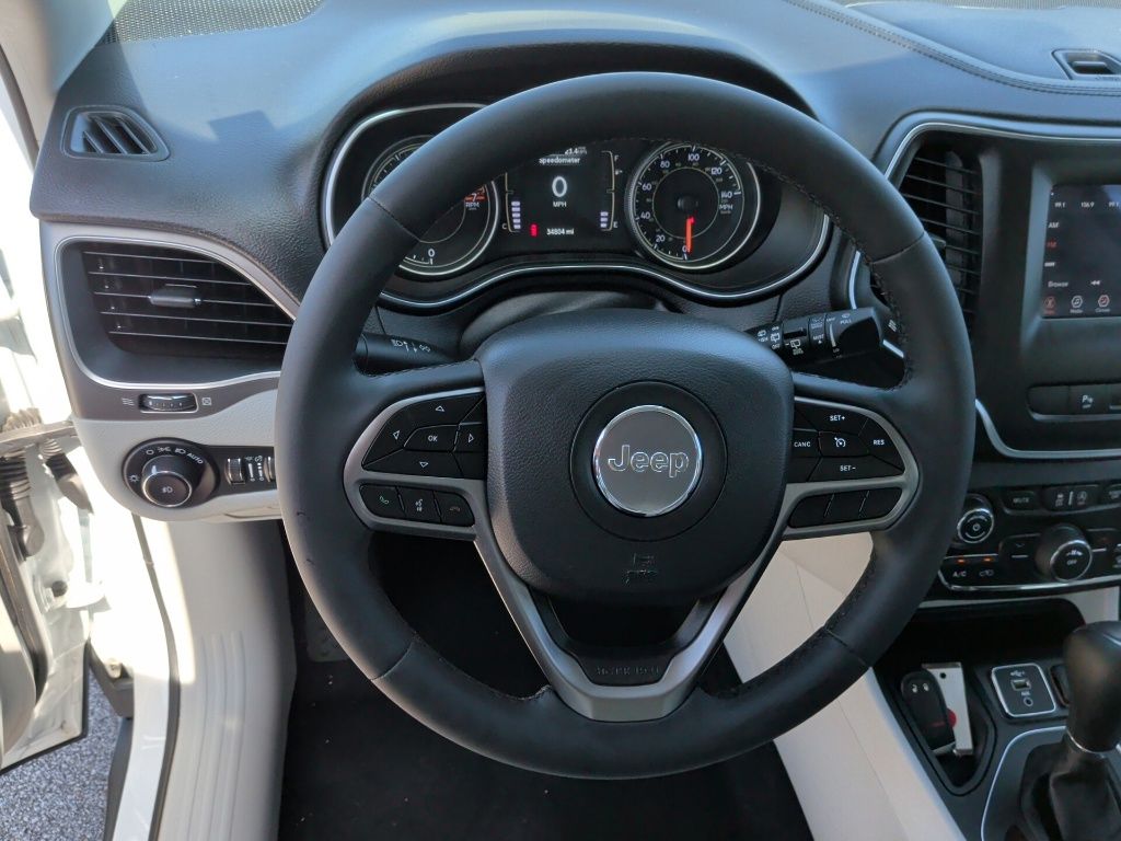2020 Jeep Cherokee Latitude Plus White at Parkway Family Mazda