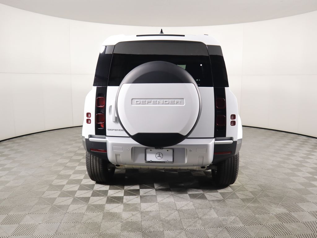 Thumbnail: 2025 Land Rover Defender - 6