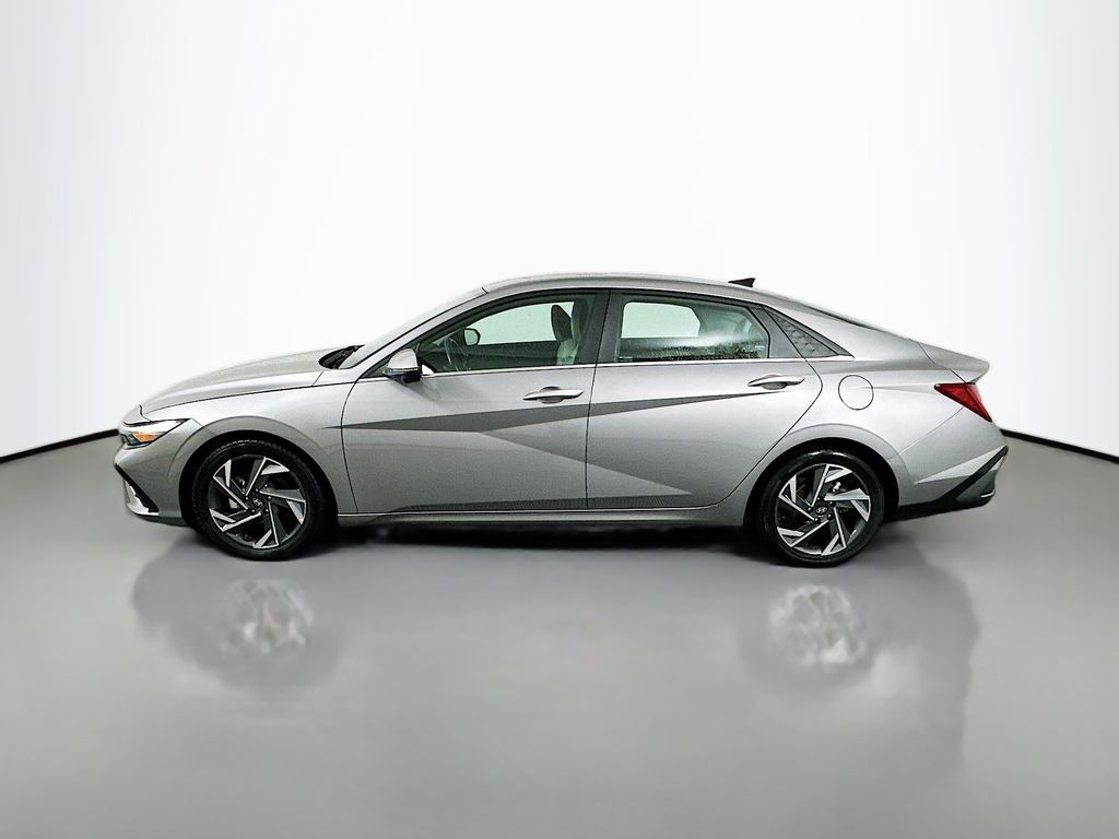 Thumbnail: 2024 Hyundai Elantra - 8