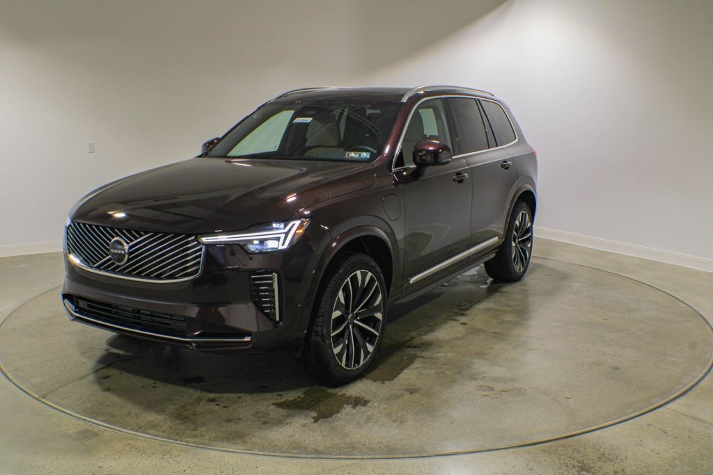 2026 Volvo XC90 Plug-In Hybrid T8 Plus