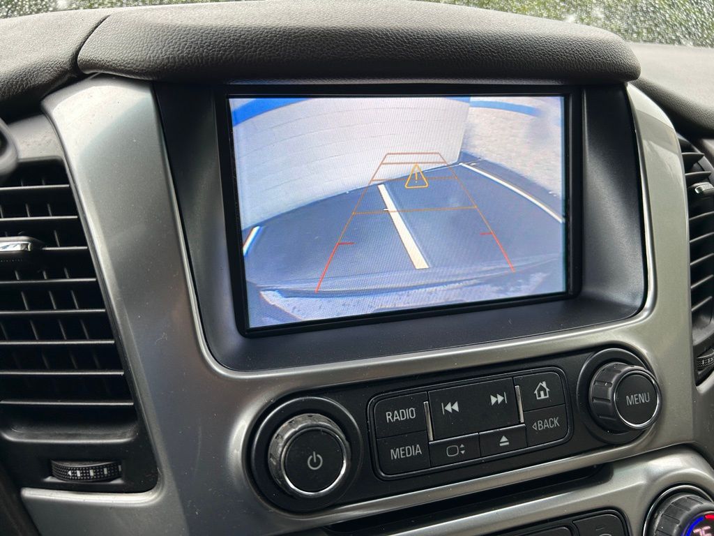 Thumbnail: 2018 Chevrolet Tahoe - 31