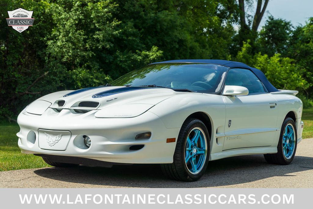 1999 Pontiac Firebird 11